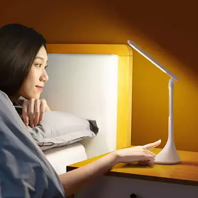 Lampe de bureau LED lumineuse avec batterie rechargeable – X10 Maroc